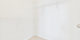 33 CHESTER Court Gallery 33