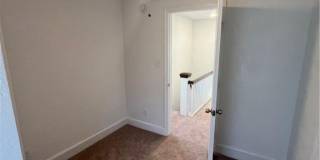 136 Glendale Avenue Gallery 25