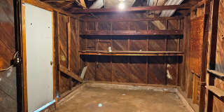 Conveniently located 2 Bed 1 Bath in Faith Village! Gallery 23