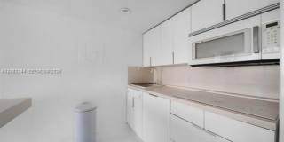 7601 E Treasure Dr cu-2016, North Bay Village, FL 33141 Gallery 1