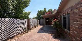 Attractive 3 Bedroom 2 Bathroom Home In The Northeast Heights! Gallery 21