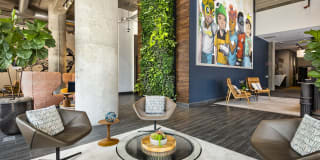 Reside on Green Street Gallery 28