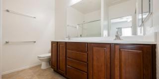 Beautiful Home In Sun City Aliante!! Gallery 23