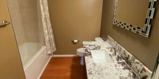 Wonderful 2 bed/2 bath Condo in Summerlin Gallery 12