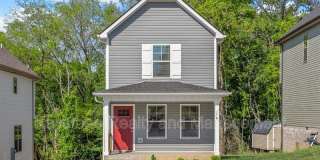 178 Oak Street Gallery 1
