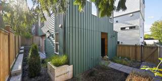 Bright & Spacious - 2BR Condo in Seattle Gallery 30