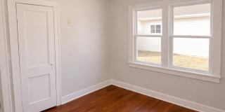Cute Two Bedroom Home Gallery 12