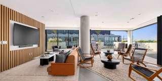 Everly Gallery 24