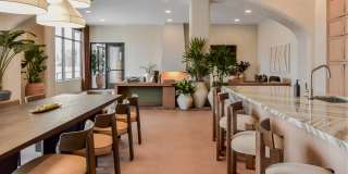 The Hallon Gallery 87