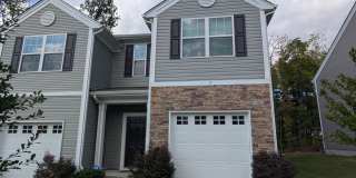 Room in 3 Bedroom Home at North Mills Rd Gallery 3