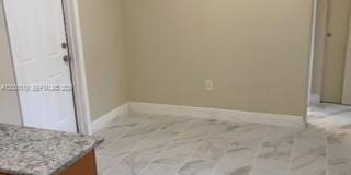 7601 Venetian St Gallery 8