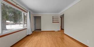 19501 Redfern Street Gallery 4