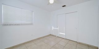 896 E 22nd St Gallery 8