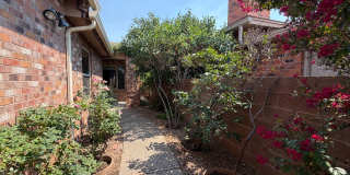 Attractive 3 Bedroom 2 Bathroom Home In The Northeast Heights! Gallery 1