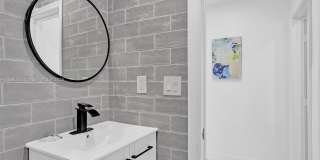 725 Harrison St Gallery 29