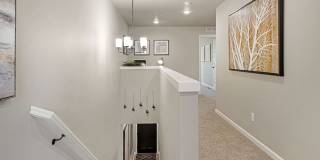 End Unit Luxury Townhome for Lease at the Courtyards at Hidden Crest - 6931 NE 132nd Way Gallery 17