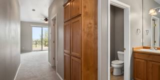 Beautiful Eagle Crest Home with Stunning Views and High-End Features! Beautiful Eagle Crest Home with Stunning Views and High-End Features! Gallery 15