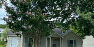Powell 37849 - Completely Renovated, 2 bedroom, 1 bath Rancher - Contact Kenna Stephens (865) 604-4635 Gallery 1