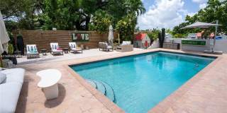 31 SW 6th St Gallery 3