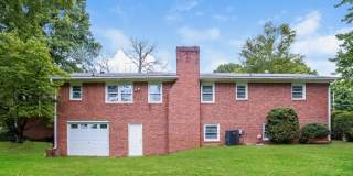 3930 Leinbach Drive Gallery 12