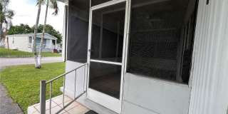 10550 W State Road 84 Gallery 17