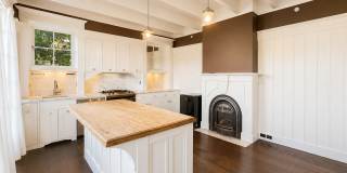 Exquisitely Remodeled Contemporary Piedmont Cottage with Timeless Charm and Premium Finishes Exquisitely Remodeled Contemporary Piedmont Cottage with Timeless Charm and Premium Finishes Gallery 7