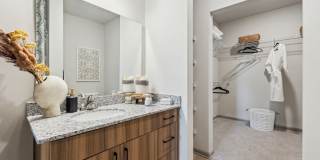 Riverchase Vista Gallery 22