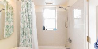 4419 N Lawdale Gallery 5