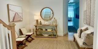 2174 Bay Boulevard Gallery 6