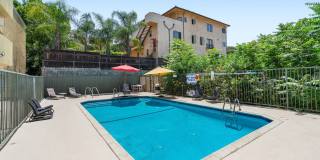 Highland Park 2 Bed / 2 Bath Condo with Resort-Style Amenities Gallery 16