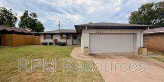 2024 Plymouth Ln Gallery 3