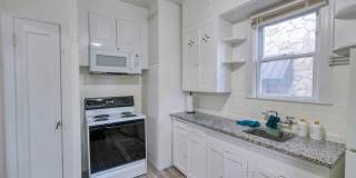 Spacious 2 Bedroom Apartment in Monte Vista Near Downtown San Antonio Gallery 5
