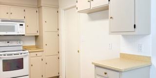 Beautiful 4 Bedroom 1.5 Bath - City View ISD Gallery 8