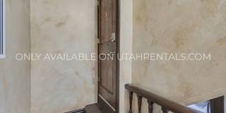 1040 E 200 S Gallery 16