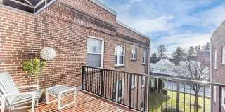 104 WOODSIDE Road Gallery 26