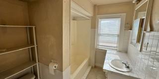 2 bed 1 bath upstairs garage apartment, you pay only electric, private entrance and parking ! Gallery 11