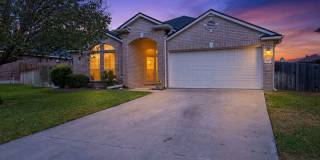 Beautifully remodeled 4-bedroom, 2-bathroom single-family home in Temple! Gallery 1