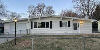 1915 Parkhill Drive Gallery 1