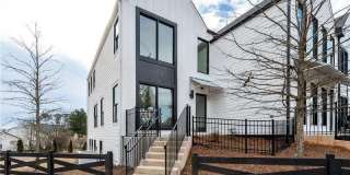 101 Pearl Street Gallery 1