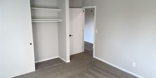 Royal Oaks Apts. Gallery 23