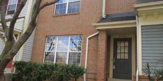 Perfect location, Spacious House Gallery 1