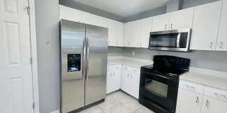 27655 Tennessee Street Gallery 9