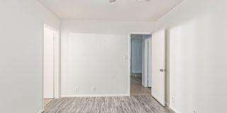 511 W Blackhawk Drive unit: 4 Gallery 22