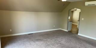 2400 Hillview Avenue Gallery 15