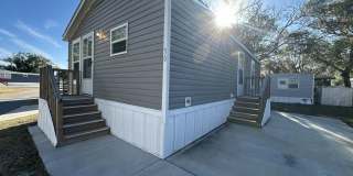 1670 Genie St Gallery 1