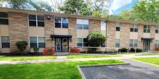 Pine Glen Gallery 12