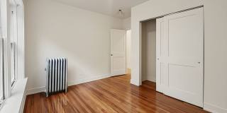 Brand New Renovation, 2bed/1bath Apartment in Historic Ravenswood Manor Neighborhood Gallery 7