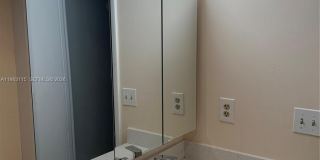 1100 Saint Charles Pl Gallery 17