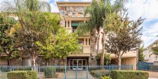 208 N Lincoln Avenue Gallery 1