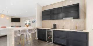 Aurella Cary Gallery 19